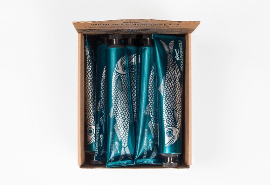 魚(yú)子醬包裝設(shè)計(jì)參考(圖4) 魚(yú)子醬包裝設(shè)計(jì)參考(圖4)