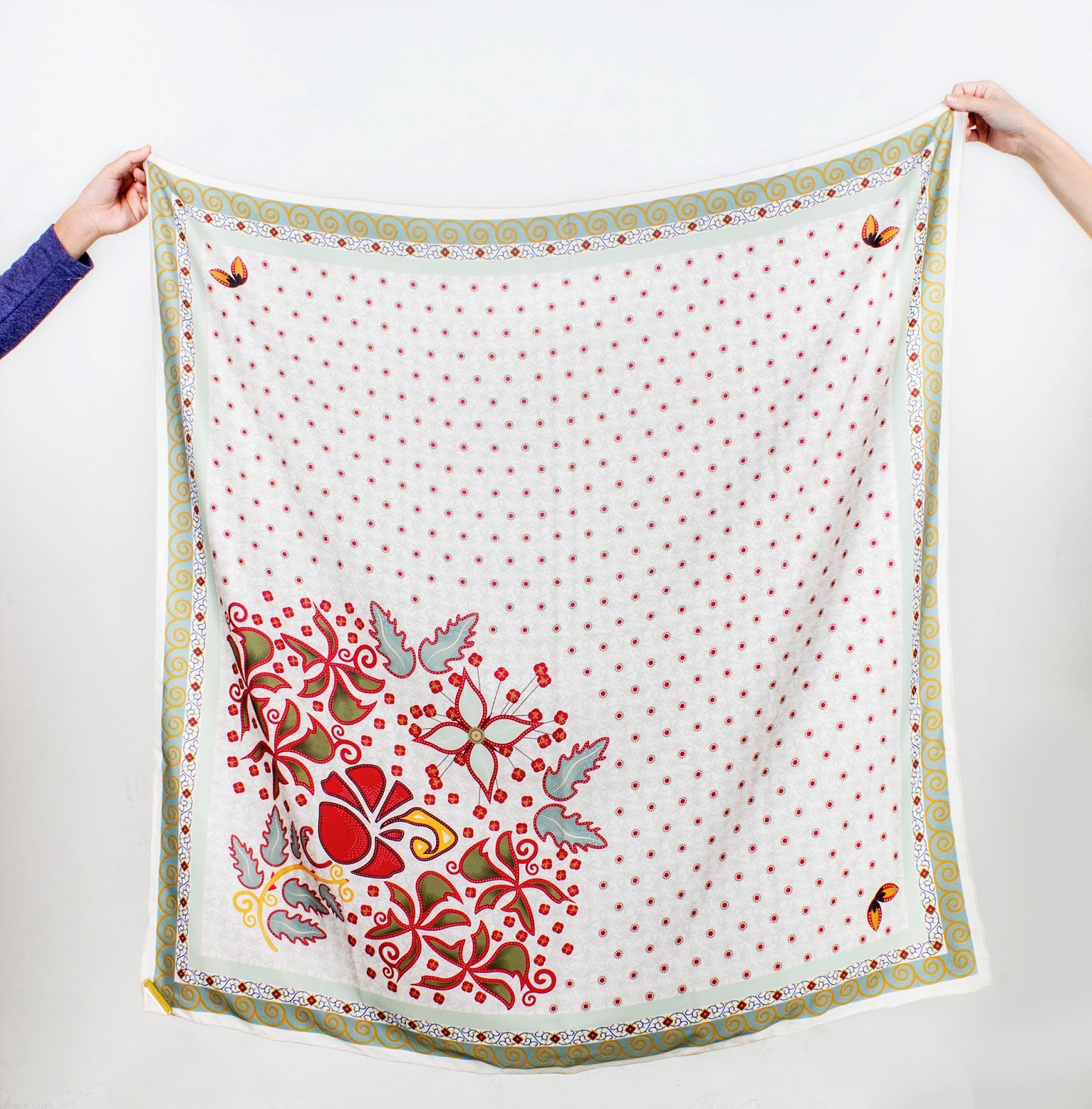 頭巾絲巾禮盒包裝設(shè)計(jì)(圖11) 頭巾絲巾禮盒包裝設(shè)計(jì)(圖11)