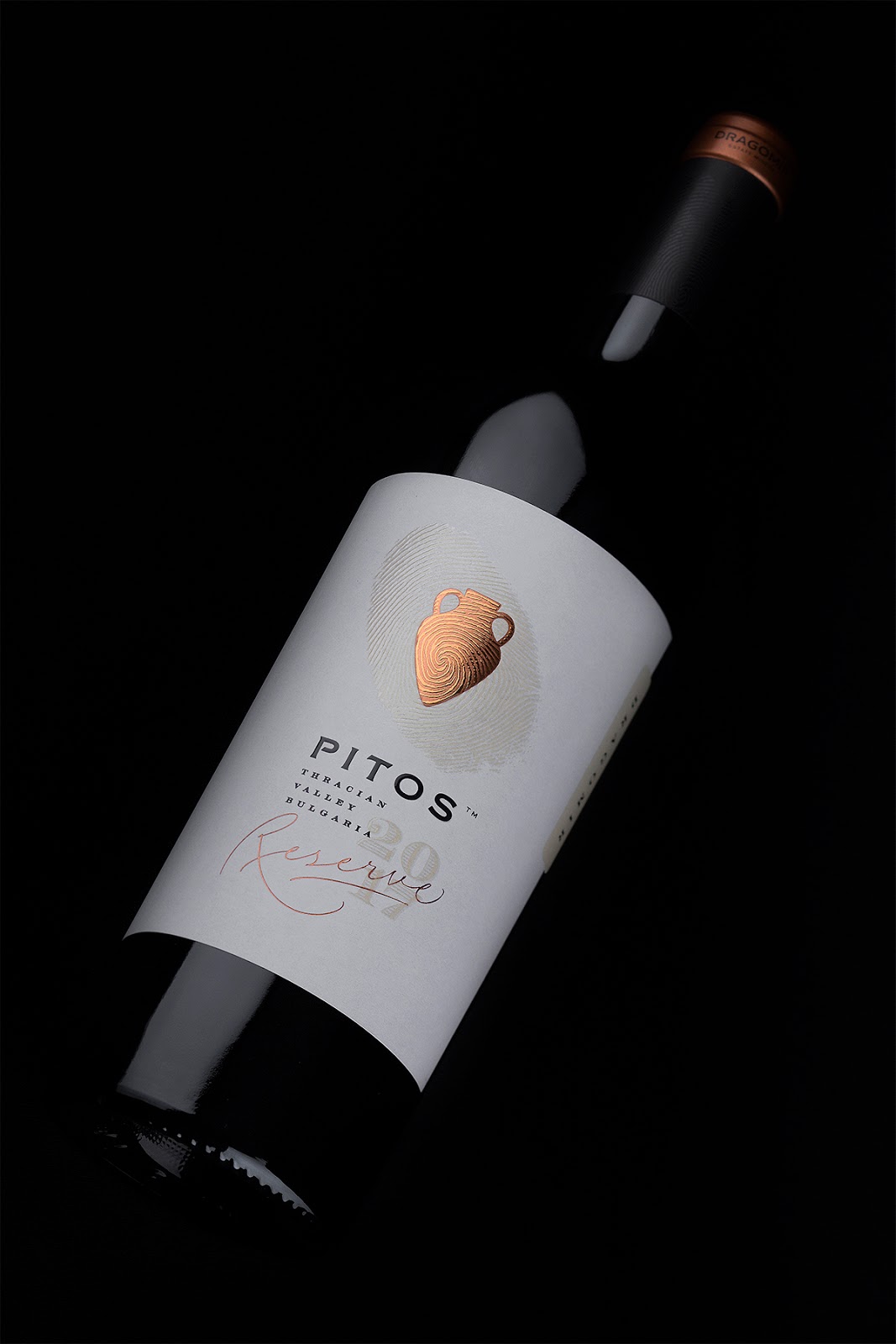 北京紅酒包裝設(shè)計(jì)欣賞(圖4) 北京紅酒包裝設(shè)計(jì)欣賞(圖4)