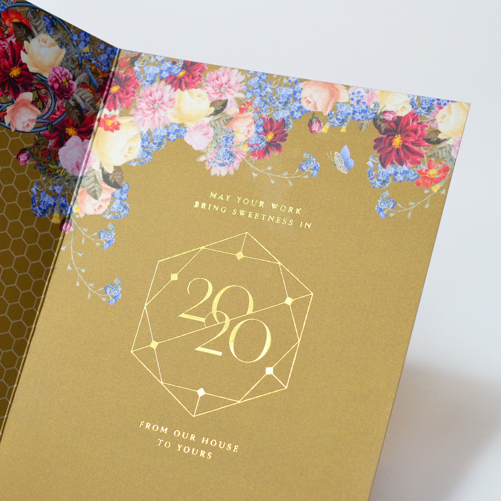 高端精美的蜂蜜禮盒包裝設(shè)計(jì)(圖2) 高端精美的蜂蜜禮盒包裝設(shè)計(jì)(圖2)