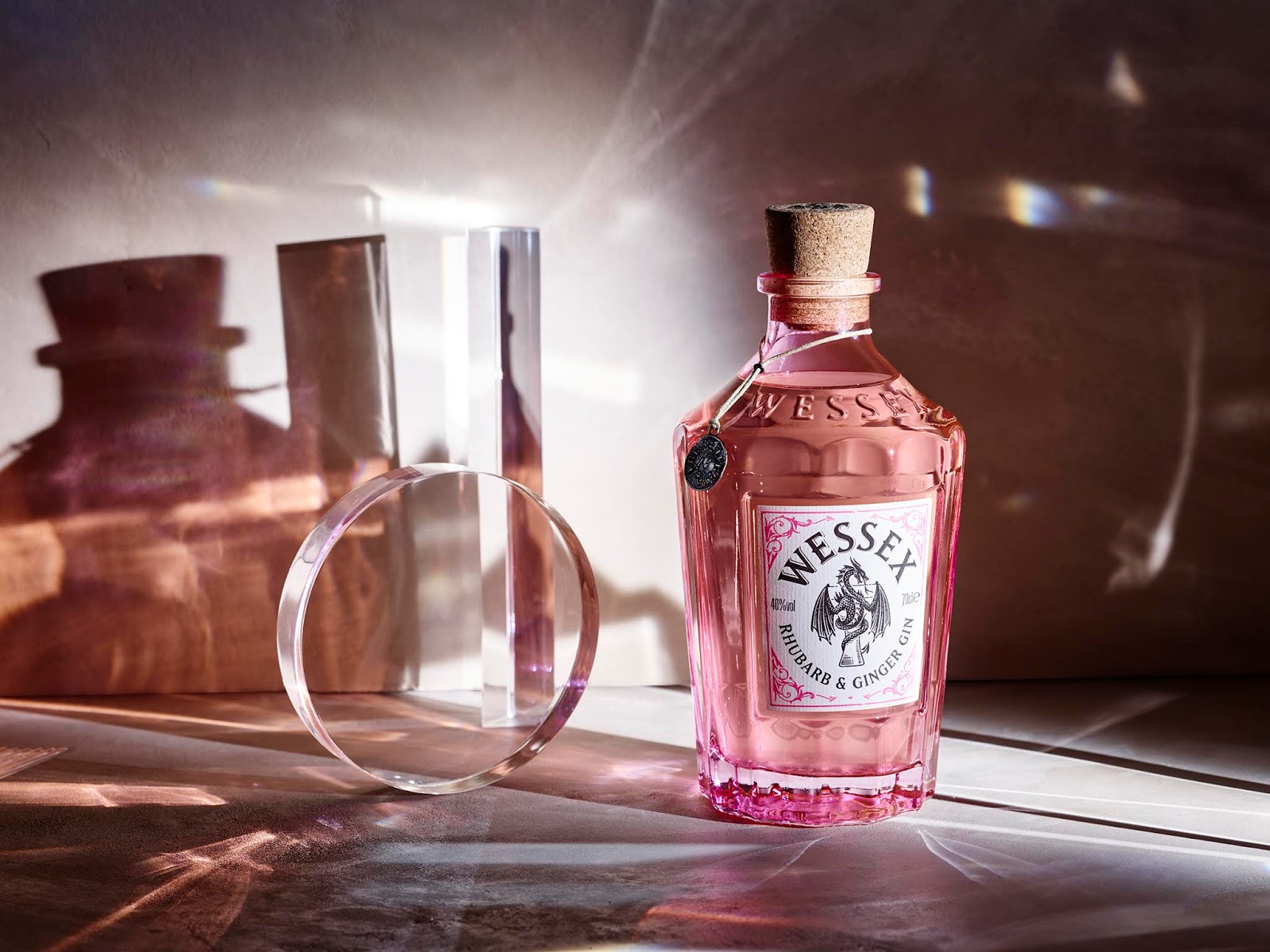 光瓶酒包裝設(shè)計(jì)瓶型是關(guān)鍵(圖7)