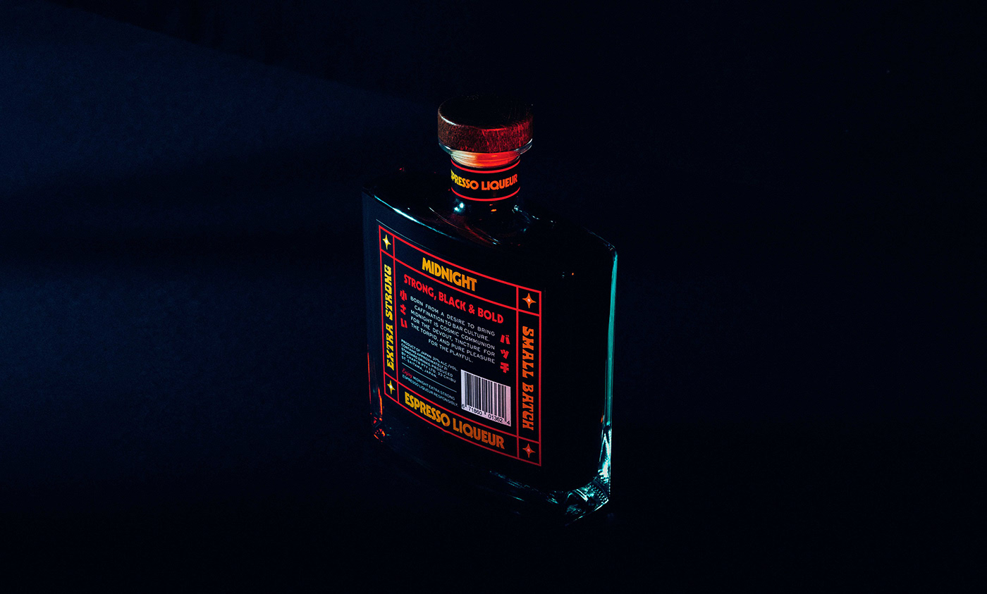 光瓶酒包裝設(shè)計(jì)狂歡之夜(圖3)