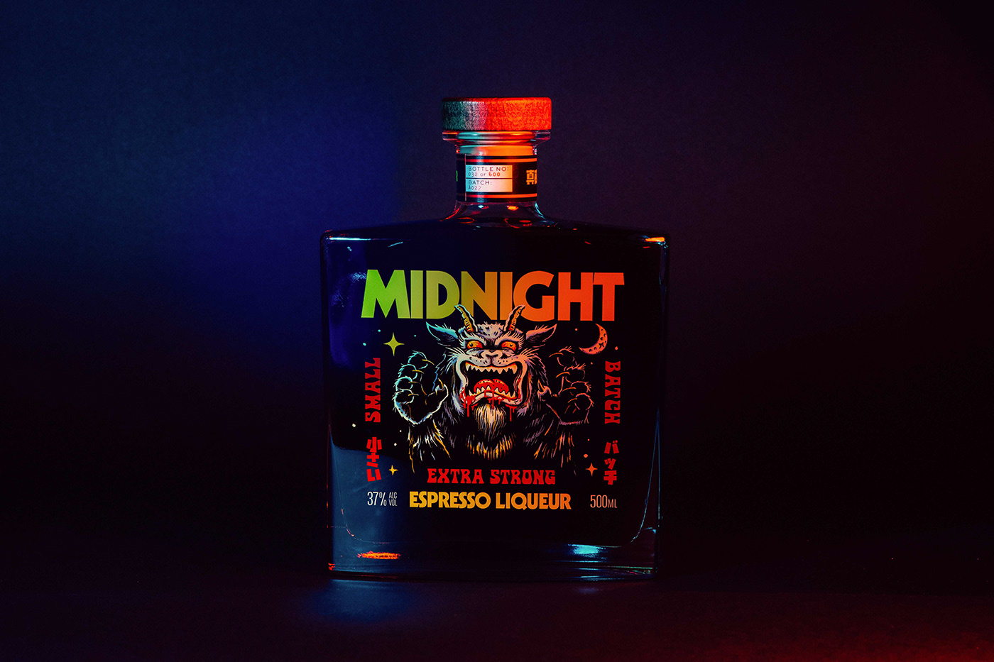 光瓶酒包裝設(shè)計(jì)狂歡之夜(圖4)