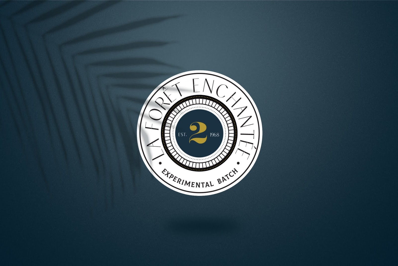 光瓶酒包裝設(shè)計(jì)古典簡(jiǎn)約(圖1) 光瓶酒包裝設(shè)計(jì)古典簡(jiǎn)約(圖1)