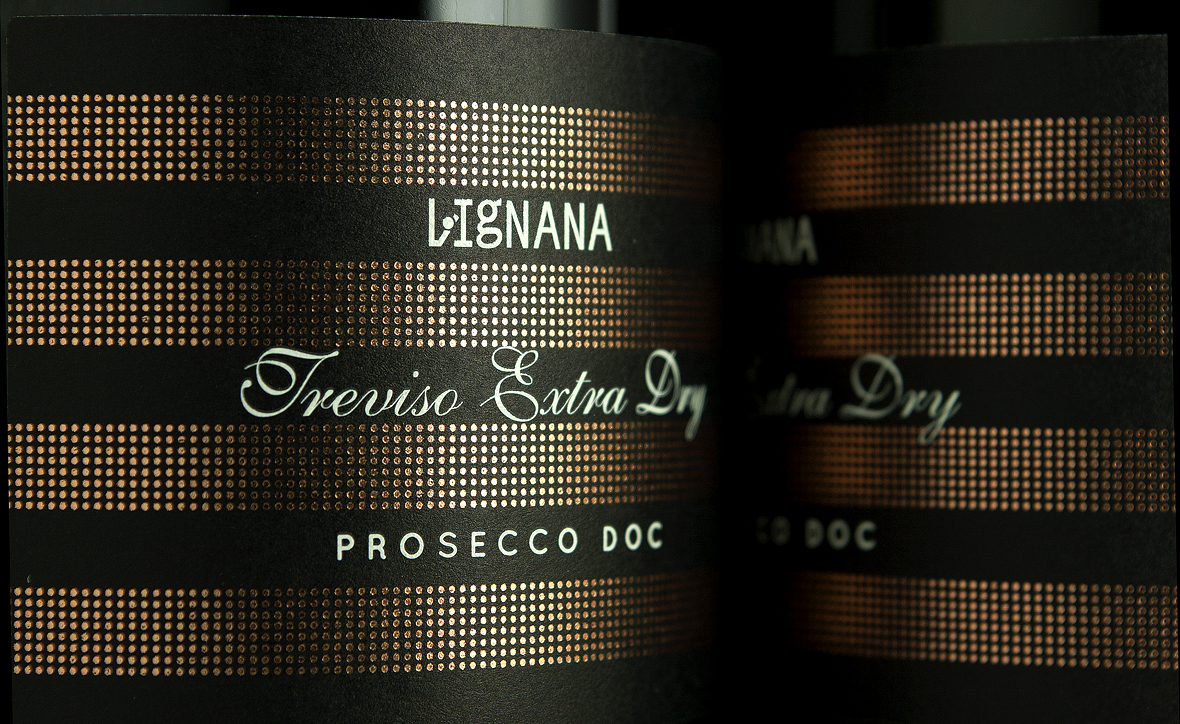 經(jīng)典紅酒包裝設(shè)計(圖2) 經(jīng)典紅酒包裝設(shè)計(圖2)