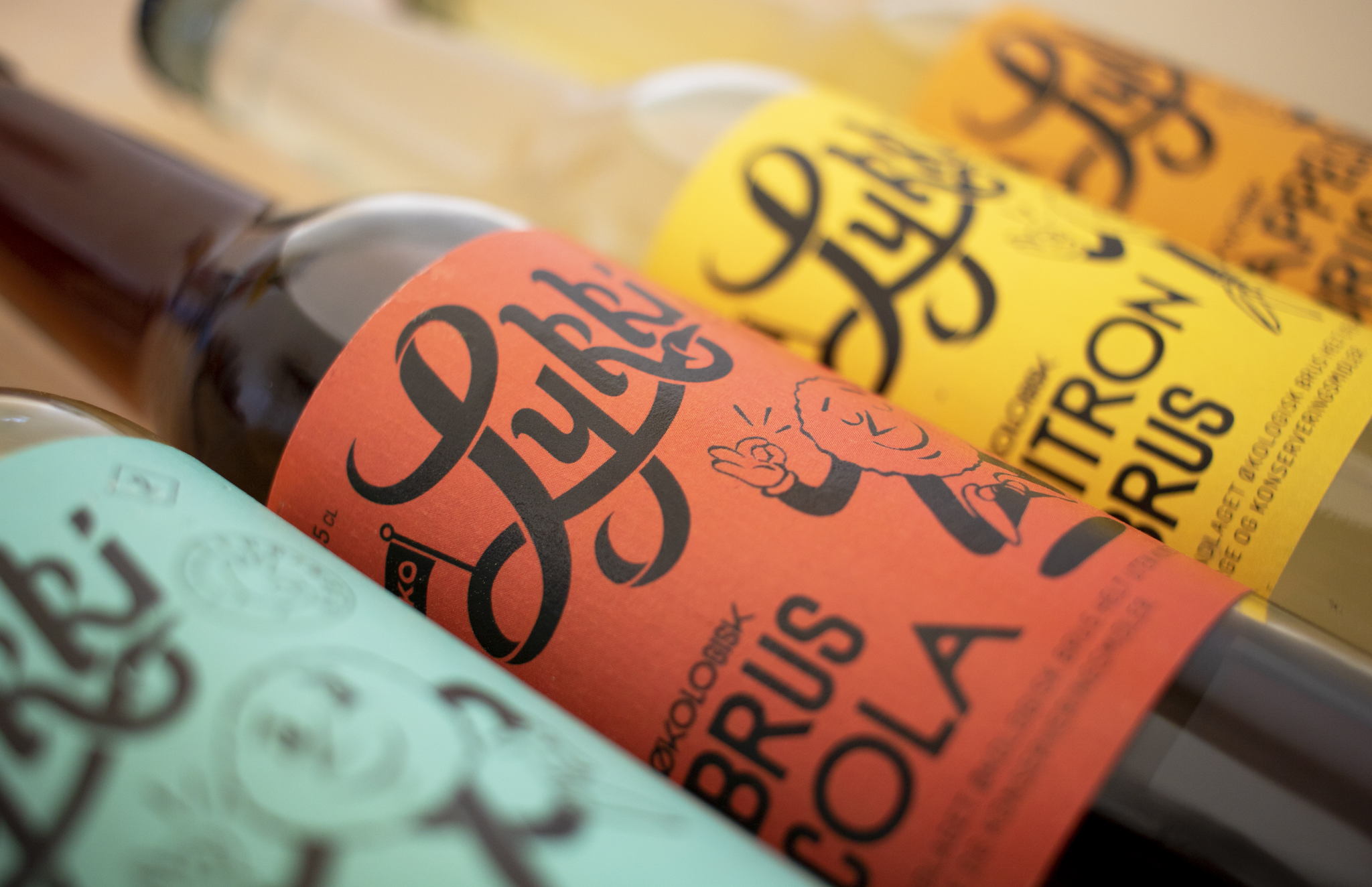 蘇打水飲料包裝這樣設(shè)計(圖3)