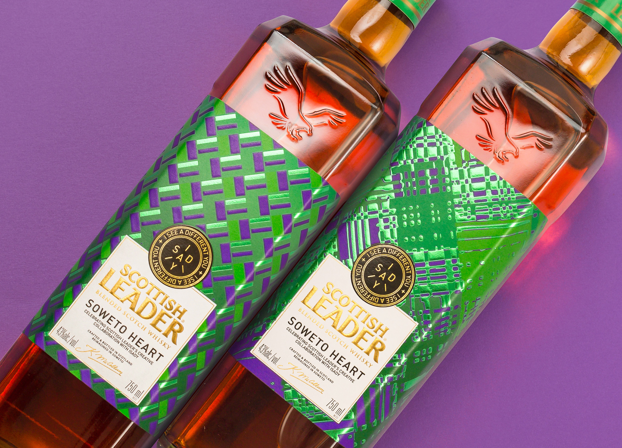 Scottish Leader威士忌限量版標(biāo)簽和禮品盒包裝設(shè)計(jì)這樣做(圖1)