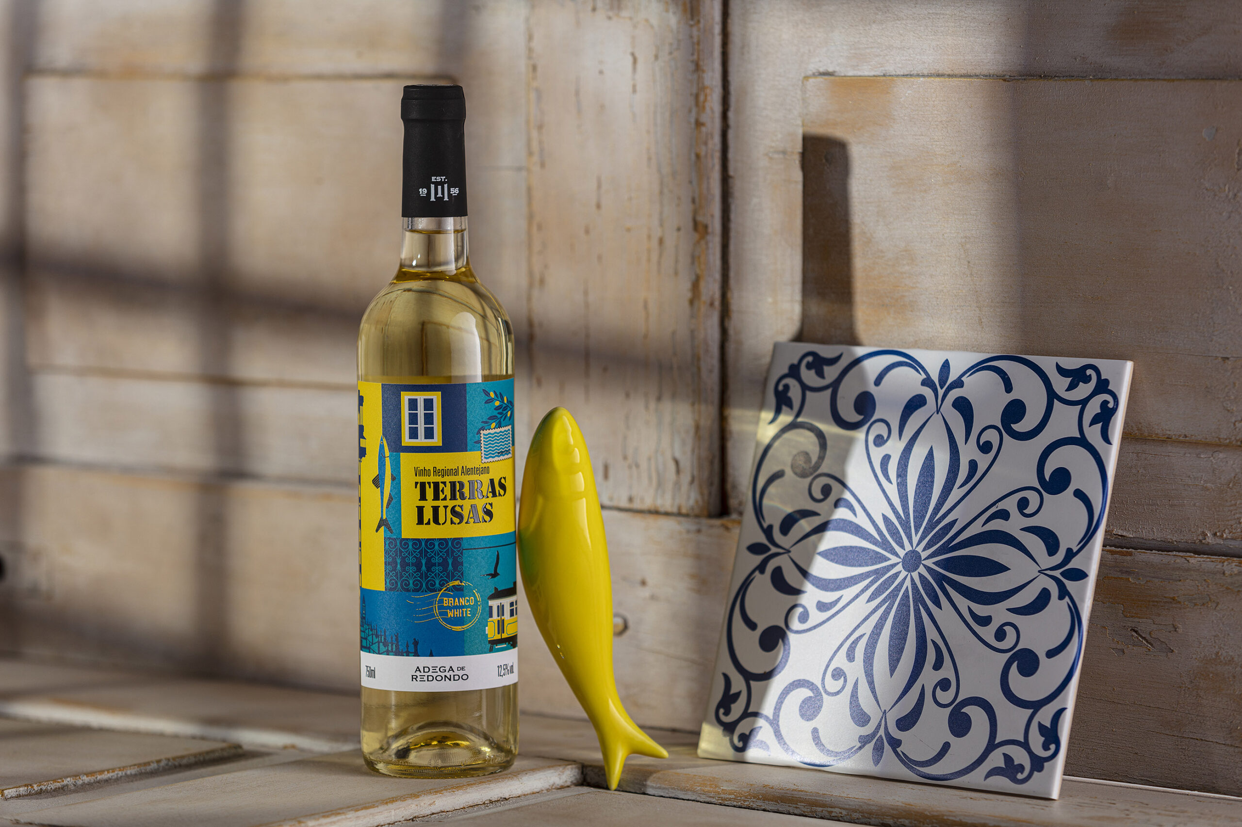 Terras Lusas葡萄酒包裝這樣設(shè)計(jì)(圖2)