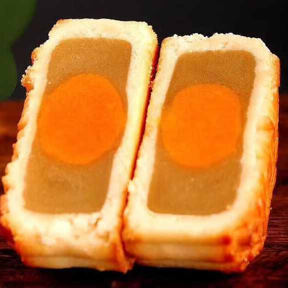 興嘉華 迷你小廣式月餅 蓮蓉蛋黃味 26g*20袋包裝禮盒產(chǎn)品包裝創(chuàng)意設(shè)計欣賞(圖2)