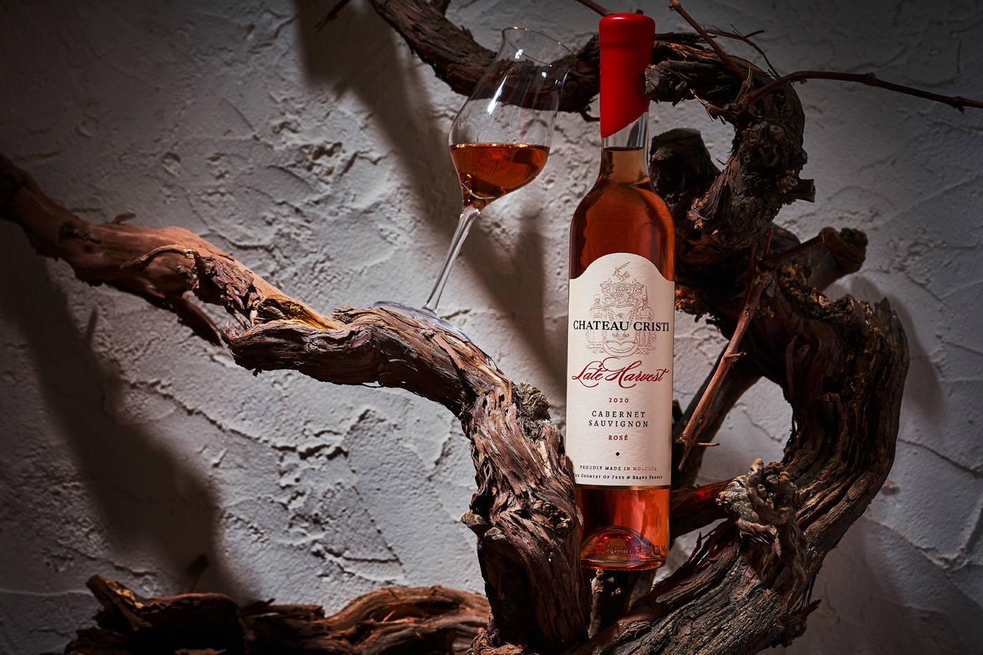 簡約紅酒包裝設(shè)計參考(圖4) 簡約紅酒包裝設(shè)計參考(圖4)