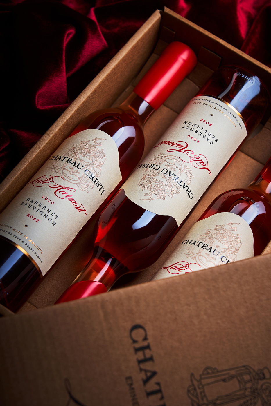 簡約紅酒包裝設(shè)計參考(圖9) 簡約紅酒包裝設(shè)計參考(圖9)